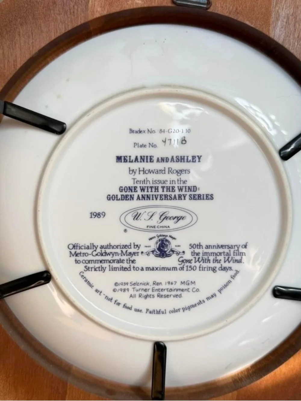 Gone with the Wind Golden Anniversary Decorative Plate “Melanie and Ashley”